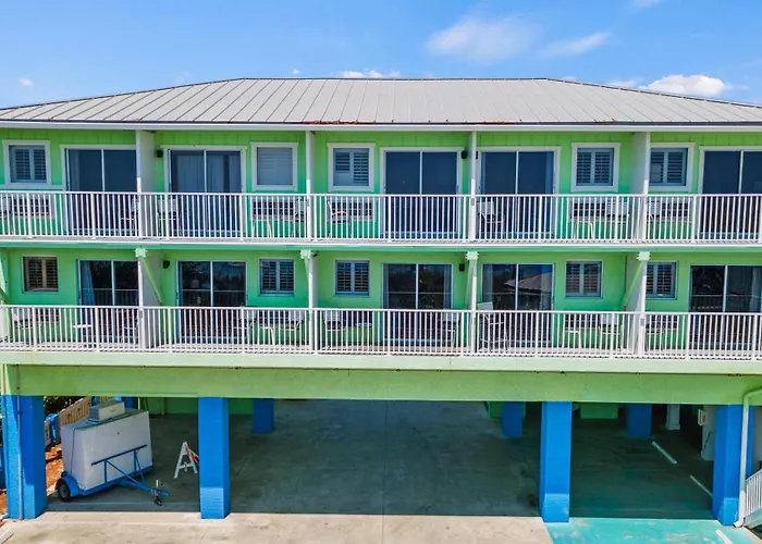 Partial Ocean View Hotel Room- King Bed #1